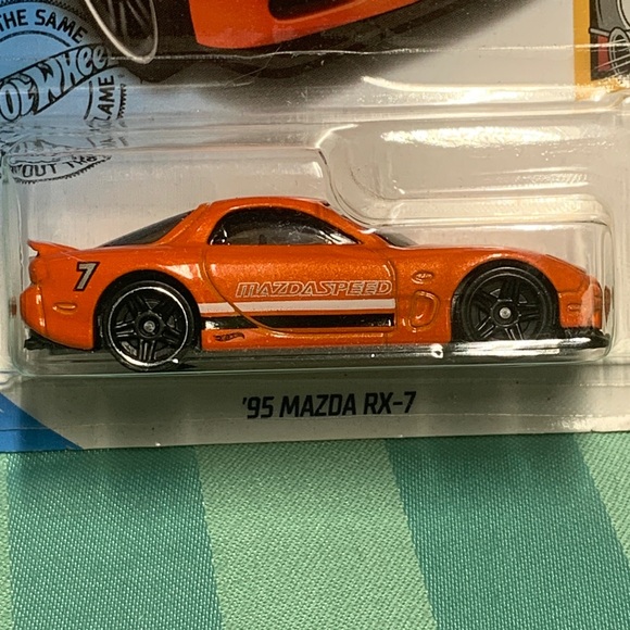 ERROR CAR 95 Mazda RX-7 orange Hot Wheels - Picture 3 of 11